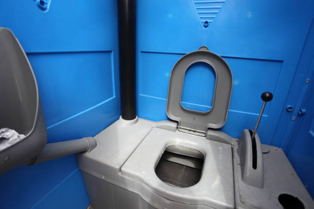 Best Standard Portable Toilet Rental  in Iraan, TX