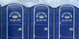 Best Portable Shower Rental  in Iraan, TX